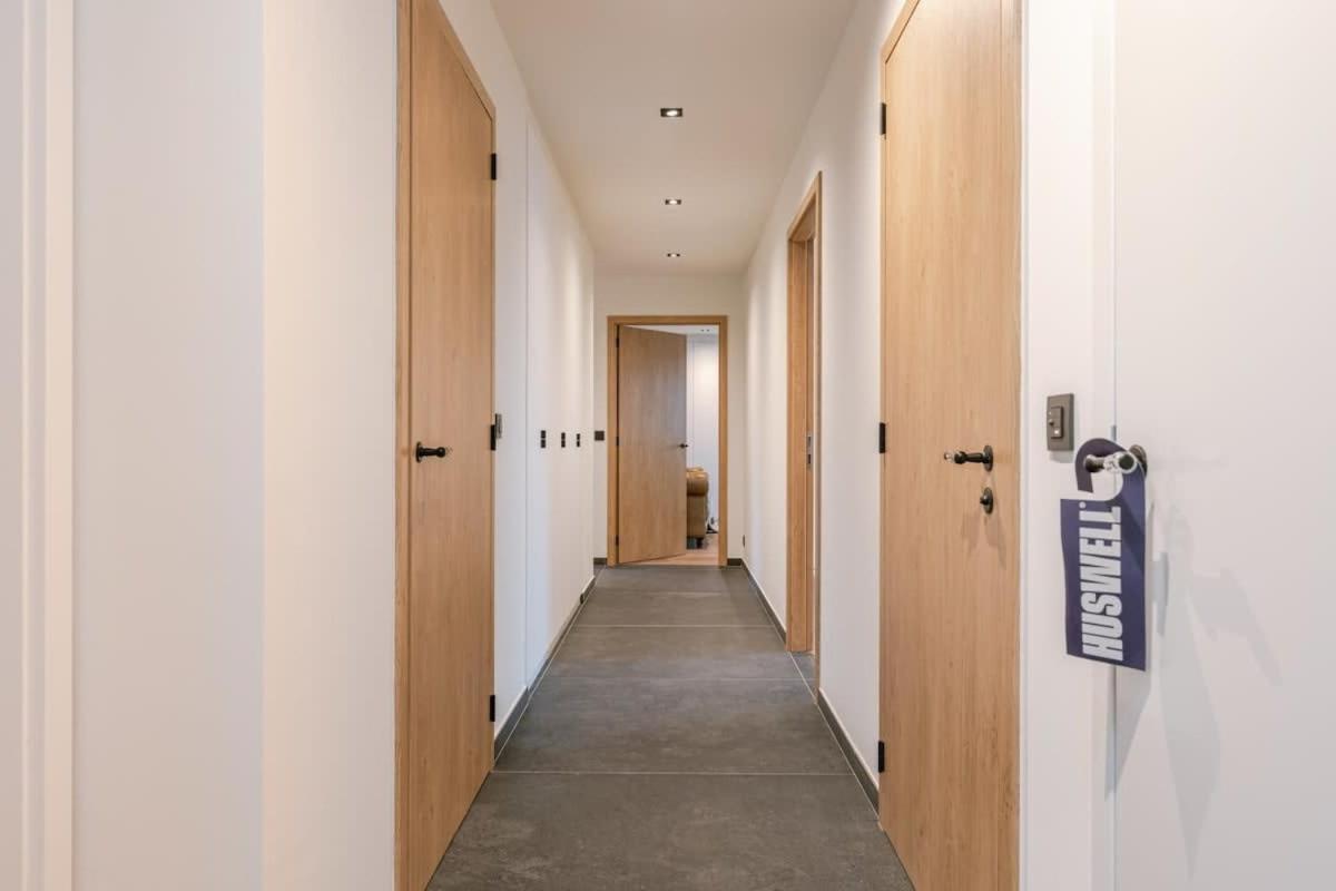 Huswell - Luxurious Apartment With Parking Beernem Exterior foto
