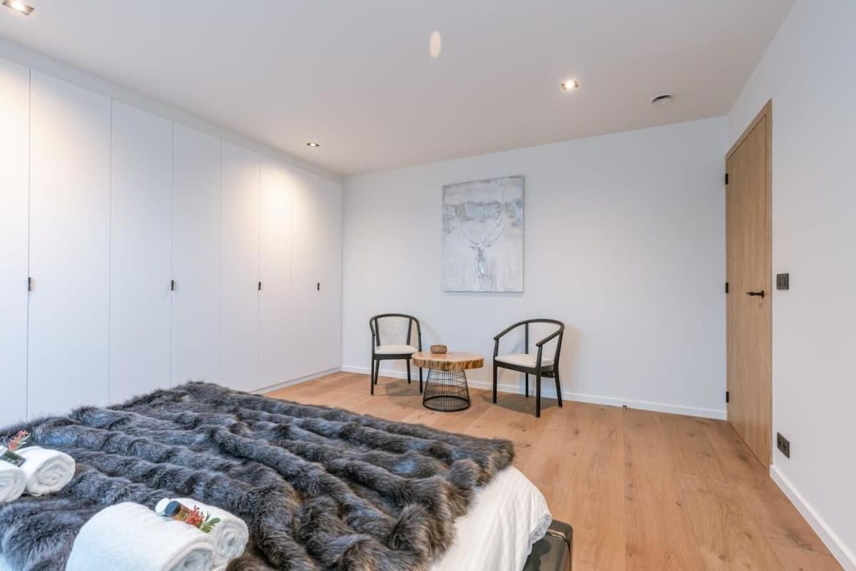 Huswell - Luxurious Apartment With Parking Beernem Exterior foto