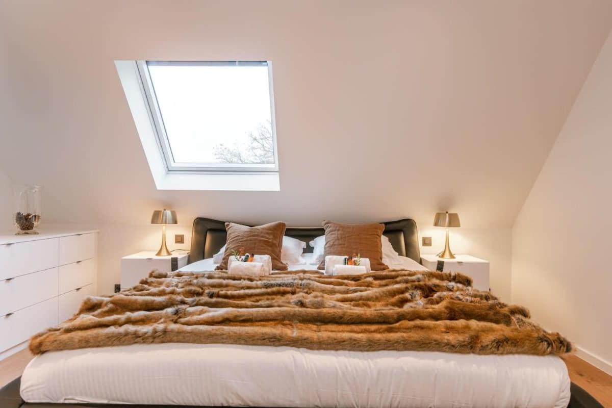 Huswell - Luxurious Apartment With Parking Beernem Exterior foto