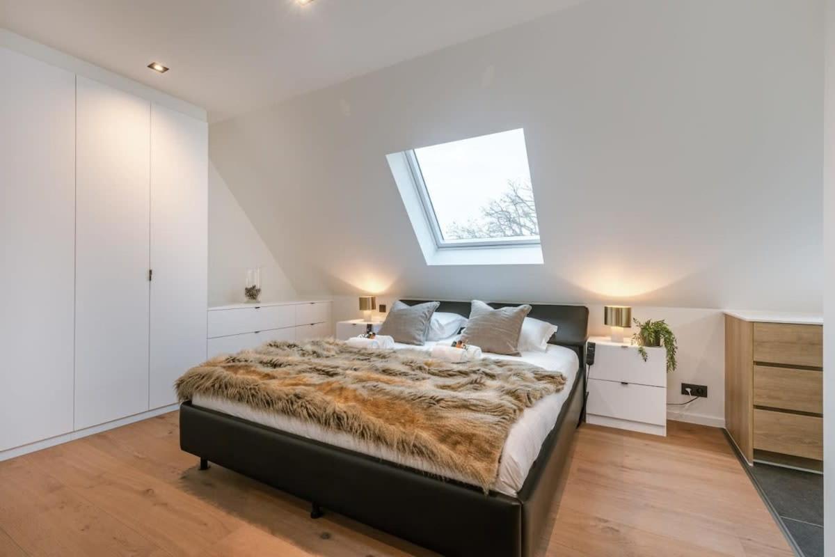 Huswell - Luxurious Apartment With Parking Beernem Exterior foto