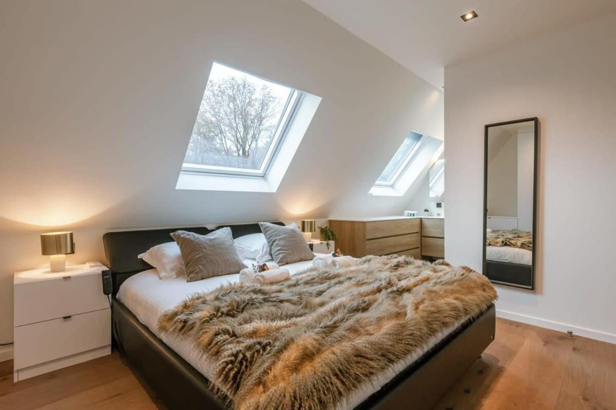 Huswell - Luxurious Apartment With Parking Beernem Exterior foto
